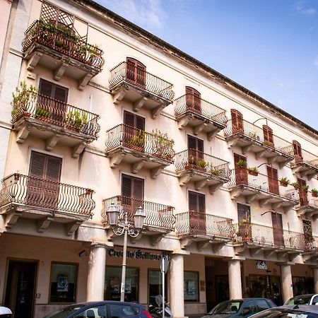 Golden House City Milazzo Esterno foto