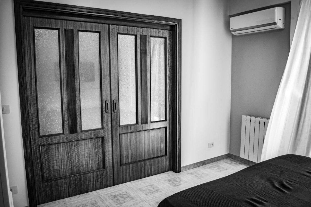 Golden House City Milazzo Esterno foto